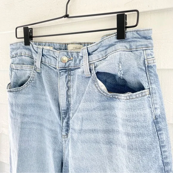 Universal Thread High Rise Wide Leg Jeans Women’s 14R - Picture 5 of 8